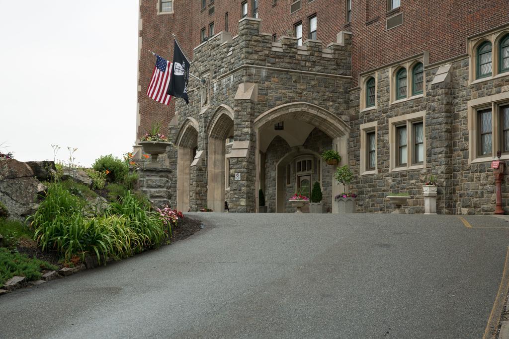 The Thayer Hotel West Point Bagian luar foto
